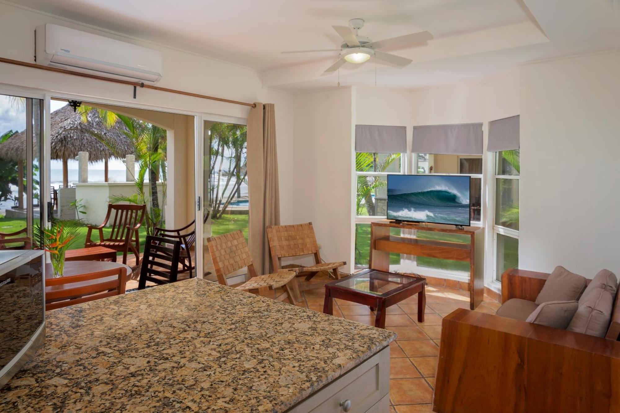 Villas Iguana A-13 Beachfront Condo Exteriér fotografie