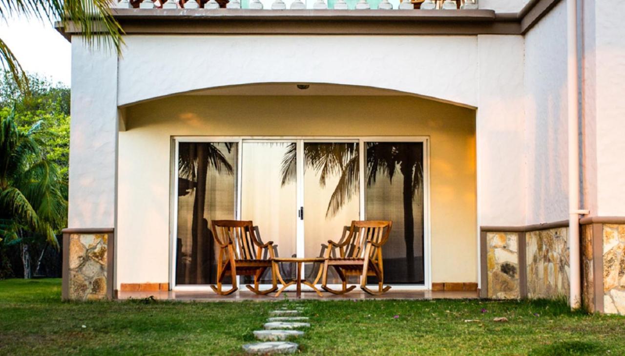 Villas Iguana A-13 Beachfront Condo Exteriér fotografie